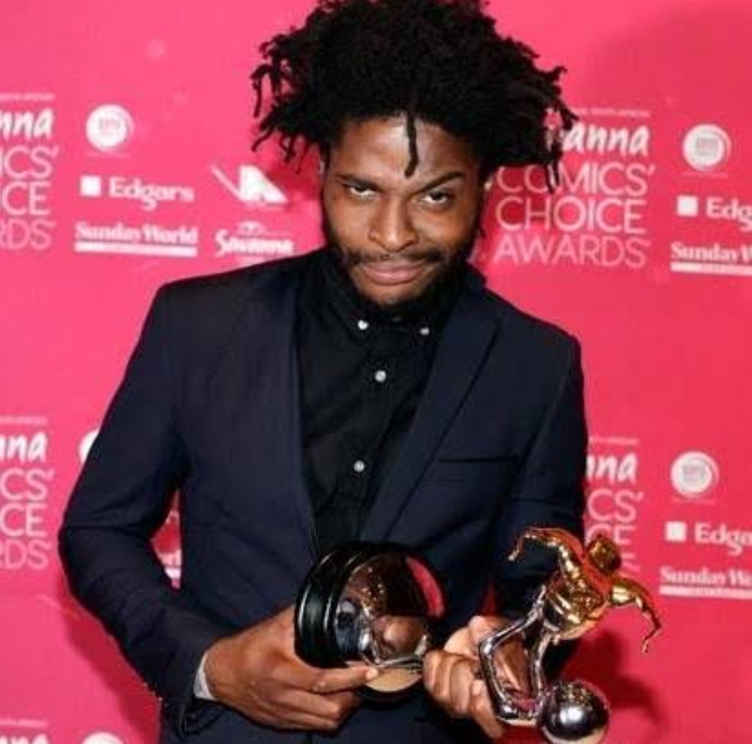 Ebenhaezer Dibakwane Biography